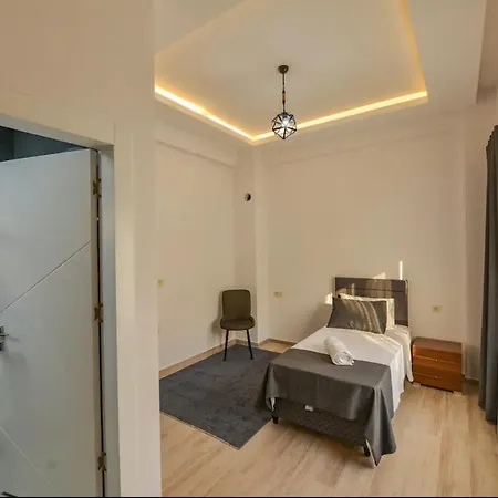 فيلة Luxury With Pool دالامان